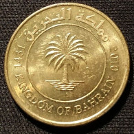 BAHREIN - BAHRAIN - 10 FILS 2010 ( 1431 ) - Hamed Ben Issa  - Acier Plaqué Laiton - 2e Type - KM 28.2 - Bahrein