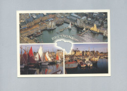 Delcampe - Paimpol (22) : Les Vieux Gréements De La Fête Dans Le Port... Avec Un Trou En Forme De Bretagne - Paimpol