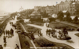 ESSEX - CLACTON - WEST PARADE AND GARDENS RP   Es790 - Clacton On Sea
