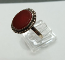 OLD SILVER HAND MADE RING WITH CARNELIAN STONE - Bagues