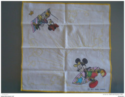 Mouchoir D'enfant Kinderzakdoek  Walt Disney Productions Micky & Mini Mouse - Handkerchiefs