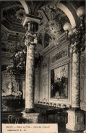 Delcampe - N°19105 W -cpa Toucy -hôtel De Ville- Salle Du Conseil - - Toucy