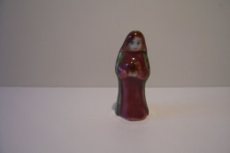 FEVE   ( Ancienne ) -  SANTON - CRECHE -  FEMME    ( N°50 ) -   * - Santons