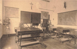 [-5%] BELGIQUE - Gierle Lez Thielen - Pensionnat Des Religieuses Ursulines - Classe Section Normale - Carte Postale Anci - Lille