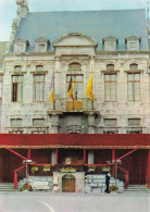 [-5%] BELGIQUE - Ath - 7800 - Maison Communale - Façade - Panneau - Drapeau - Photo X - CIM - Carte Postale - Ath