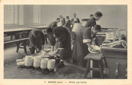 Korea - WONSAN Gensan - Catholic Seminarians Washing Dishes After Their Meal - Published By The Society Of  Saint Peter  - Korea, North