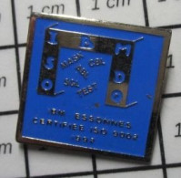 1017 Pin's Pins / Beau Et Rare / INFORMATIQUE / IBM ESSONNES CERTIFIE ISO 9002 1992 - Computers