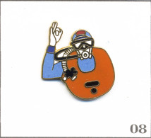Pin's Sport - Plongée / Plongeur N°08. Estampillé Segalen Collection. EGF. T1041-08 - Tauchen