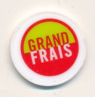 Jeton De Caddie GRAND FRAIS, Plastique,  Recto-Verso - Jetons De Caddies