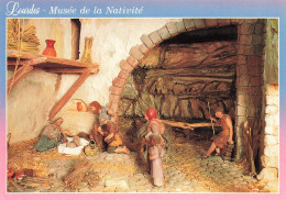 MUSEE - Lourdes - Nativité - Etable - Mangeoire - Jésus - Marie - Ed Lux - Paille - étable - Naissance - Carte Postale - Museen