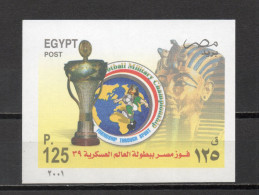 EGYPTE  BLOC  N° 79   NEUF SANS CHARNIERE    COTE 2.00€   FOOTBALL  SPORT - Blocks & Sheetlets
