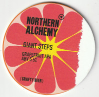 USED KEG CLIP FRONT - NORTHERN ALCHEMY BREWERY = GIANT STEPS APA - Schilder