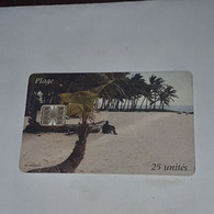 Comores-(KM-OPT-0015B)-beach With Palm Trees-(10)-(25units)-(00774030)-used Card+1card Prepiad/gift Free - Comoros