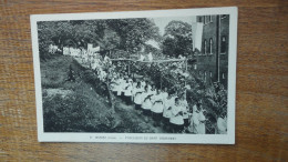 Corée Du Nord , Wonsan , Procession Du Saint Sacrement - Korea, North