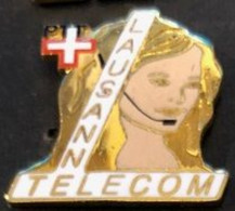 POSTE SUISSE - PTT - TELECOM LAUSANNE - CANTON DE VAUD - SWISS POST - SCHWEIZ - CROIX - RECEPTIONISTE - CASQUE - (27) - Mail Services
