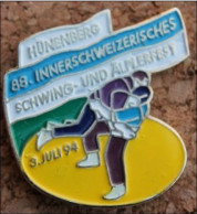 CLUB DE LUTTE - HÜNENBERG SCHWING - 3 JULI 1994 - LUTTEURS - SUISSE - SCHWEIZ - SVIZZERA - SWITZERLAND - SUIZA - (2) - Lucha
