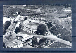 Delcampe - 83. Fréjus. Les Arènes Romaines. Cpsm Petit Format - Frejus