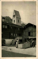 Elm - Am Dorfbrunnen - Elm