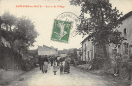 54-DOMEVRE EN HAYE-ENTREE DU VILLAGE-N°2044-G/0319 - Domevre En Haye