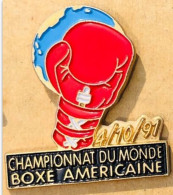 CHAMPIONNAT DU MONDE DE BOXE AMERICAINE - 4/10/91 - GANT ROUGE - WORLD - WELT - BOXING - MONDO - (ROSE) - Boxing