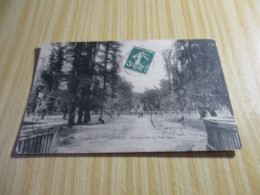 Delcampe - CPA Joinville (52).Promenades Du Petit Bois - Carte Animée. - Joinville