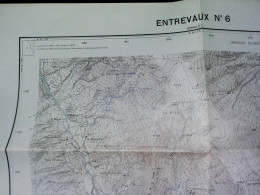 Carte Topographique D 'entrevaux Bouche Du Rhône Lot De 2 Cartes Dimension 71 Cm X 51 Cm - Topographical Maps