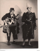 Delcampe - PHOTOGRAPHIE ORIGINALE PUBLICITAIRE  MARKO & MARKI - CLOWNS MUSICAUX,ARTISTES DE CABARET,MUSIC HALL,etc.....SUPERBE,RARE - Zirkus