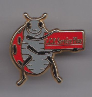 Pin's La  Poste CCE Service Plus Cocinelle Rouge Réf 5982JL - Mail Services