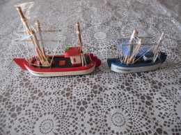 2 Bateaux à Fond Plat Du Bassin D'Arcachon - Boats