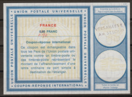 FRANCE  Vi19  0,90 / 0,80 FRANC  International Reply Coupon Reponse Antwortschein IRC IAS O VERSAILLES R.P. AN ST. LOUIS - Antwortscheine