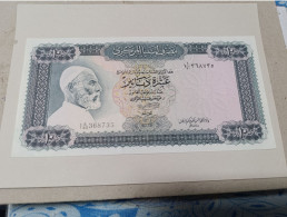 Billete Libia, 10 Dinars, Año 1972, Serie A, UNC - Libya