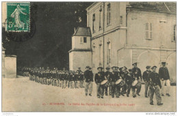 AUBERIVE LE DEFILE DES PUPILLES DE LA COLONIE  1908 - Auberive