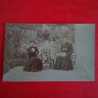 Delcampe - CARTE PHOTO COUTURIERE POINT DE CROIX - Kunsthandwerk