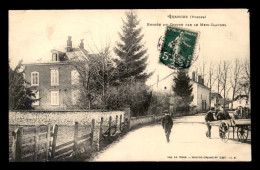 88 - GRANGES - ENTREE DU CENTRE PAR LE MEIX-CLAUDEL - VOIR ETAT - Granges Sur Vologne