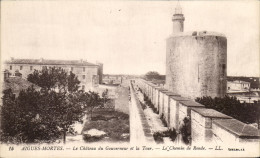 CPA Aigues Le Chateau Du Gouverneur Et La Tour Le Chemin De Ronde - Aigues-Vives