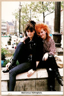 21098 / NOTTINGHAM 1985s Life Series (4) Glamourous RACHEL And JULIE In Old Market Square Photo By Brian MULLINS - Nottingham