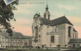 BELGIQUE - Averbode - église De L Abbaye - Cour - Entrée - Clocher - Colorisé - Carte Postale Ancienne - Scherpenheuvel-Zichem