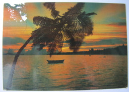 SEYCHELLES - PRASLIN - Coucher De Soleil - Seychellen