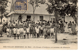 Océanie Vanuatu Nouvelles Hébrides Groupe D'indigènes En Costumes Du Dimanche - Vanuatu