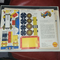 LOT DE 3 CARTONS PREDECOUPES SHELL RENAULT DELAHAYE HELICOPTERE POLIVE - Paper Models / Lasercut