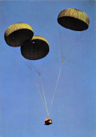 Sports - Parachutisme  -  Largage D'Une Jeep  -   CPM° - Parachutespringen