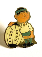PINS SPORT CLUB  RUGBY  DE RAON 88 VOGES  / MERCE24/1 - Rugby