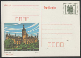DDR: 1990, GA- Blanko Bildpostkarte, Schwerin, 30 Pfg. Goethe-Schiller Denkmal, Weimar,     */MH - Postkarten - Ungebraucht