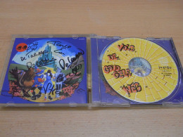 CD Gesigneerd - Signed : De Tovenaar Van Oz Musical Amsterdam 2002 (s60) - Handtekening / Autographe - Musicals