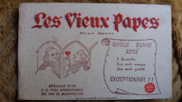 BUVARD PUBLICITAIRE PUBLICITE VIN ROUGE BLANC ROSE LES VIEUX PAPES MEDAILLE FOIRE DE MONTPELLIER   FORMAT 13.5 PAR 21 CM - V