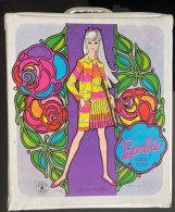 Valisette BARBIE Avec Accessoires Et Deux Poupées Vintage 1967 BARBIE DOLL COLLECTOR 1967 - Barbie