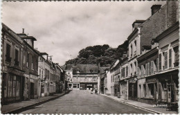 Delcampe - CPA IVRY-la-BATAILLE La Rue Henri IV. (1149457) - Ivry-la-Bataille