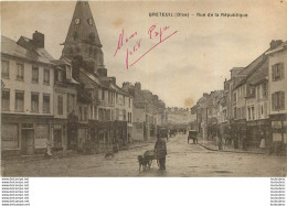Delcampe - BRETEUIL RUE DE LA REPUBLIQUE ET ATTELAGE DE CHIEN - Breteuil