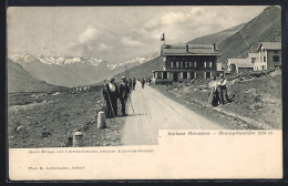 AK Tujetsch, Oberalp-Passhöhe, Besucher Vor Dem Kurhotel Oberalpsee - Tujetsch