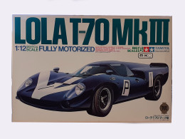 Tamiya - LOLA T-70 Mk III Maquette Kit Plastique Réf. BS1215 1/12 - Cars